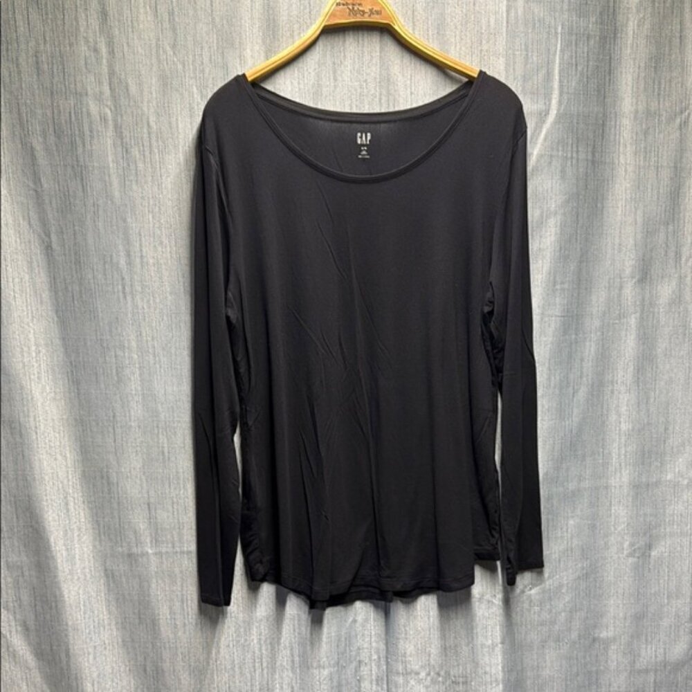 GAP Women's Black Long Sleeve Top size XL